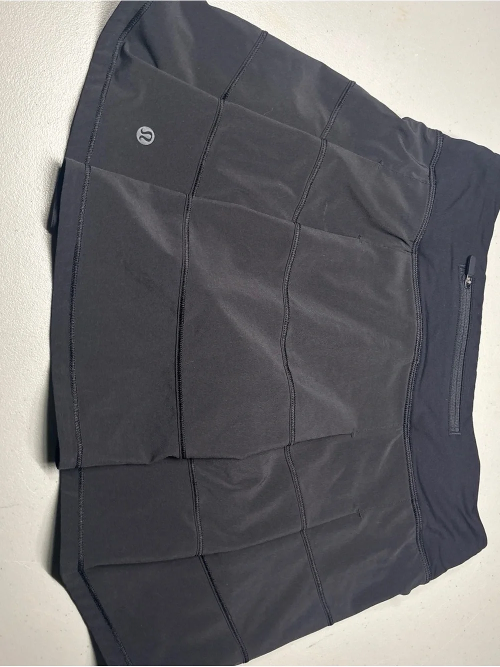 Lululemon Pace Rival Skirt Mid Rise Skort Lined Size 4 Long Black LW8A79T